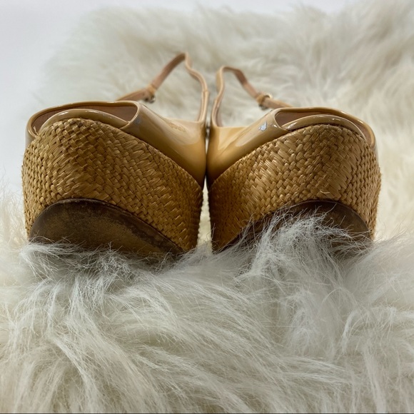 Gucci Vitello Vernice Soft Sable wedge sandal - Picture 13 of 14